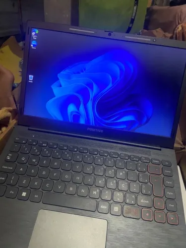 Notebook marca positivo