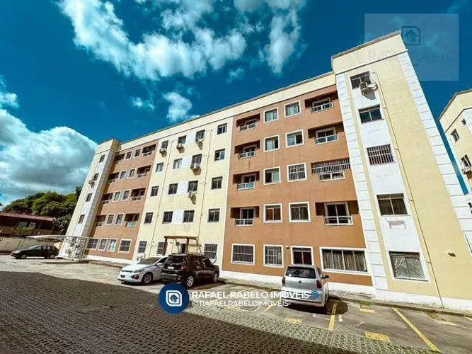 Apartamento com 2 dormitórios para alugar, 55 m² por R$ 1.504,00/mês - Messejana - Fortale