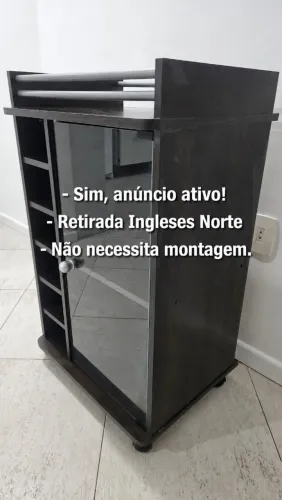 Adega Bar com rodas/rodízio