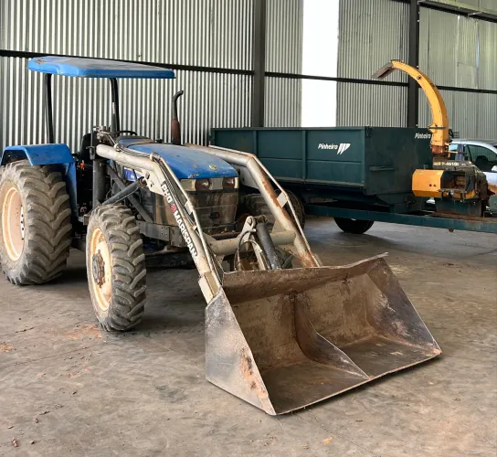 Trator New Holland