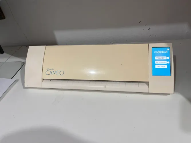 Silhouette cameo