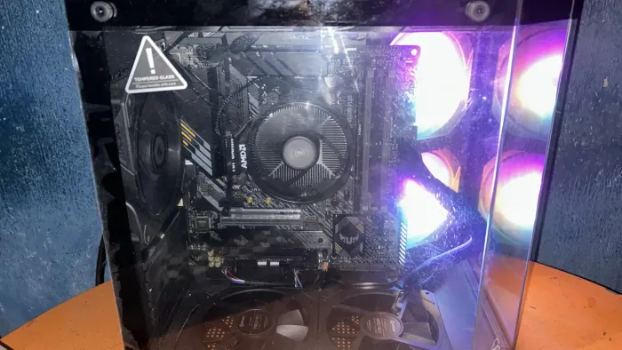 PC Gamer Semi-novo Ryzen 5 5600GT + ASUS TUF B550M-Plus