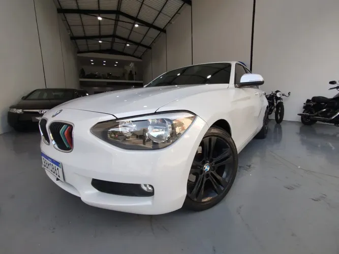 BMW 116IA 1.6 TB 16V 136cv 5P 2014