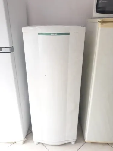 Geladeira consul bem conservada só 799,99