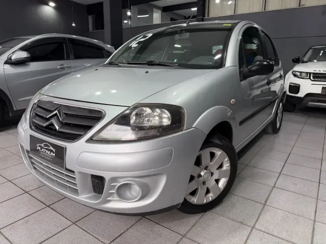 Citroen C3 GLX 1.4/ GLX Sonora 1.4 Flex 8V 5P 2012