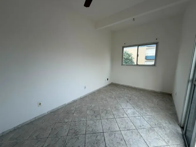 Apartamento com 2 dormitórios para alugar, 70 m² por R$ 1.900/mês - Jockey de Itaparica -