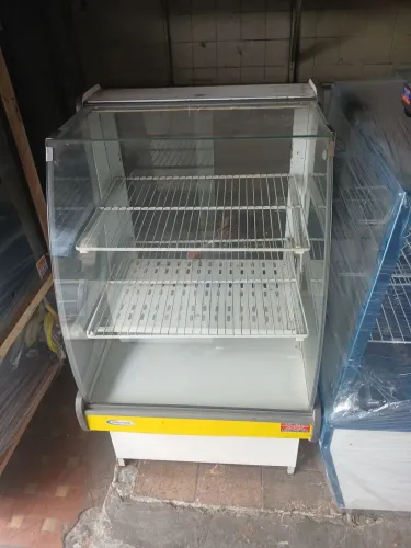 Balcão vidro curvo seco