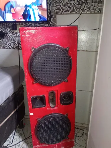Vende-se caixa de som