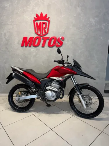 XRE 300 ano 2012/2012, Com apenas 29 mil kms 2 Dono para pessoas extremamente exigentes!!!