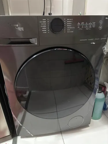 Máquina Midea Lava e Seca