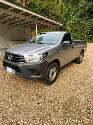 Toyota Hilux CS 4X4 2.8 TDI Diesel Mec. 2024