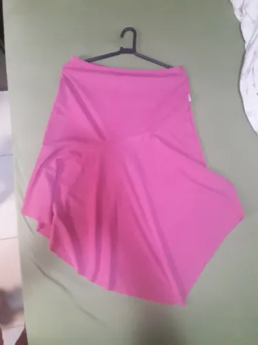 Saia Rosa, longuete em viscose/crepe de malha -  usada