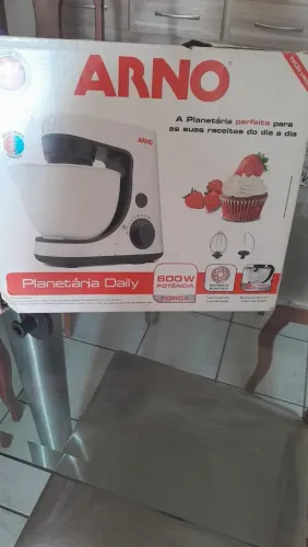 Batedeira Arno 