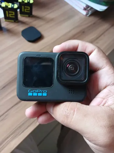GoPro Hero 10 Black Estado de Nova + 3 Baterias + Acessórios 