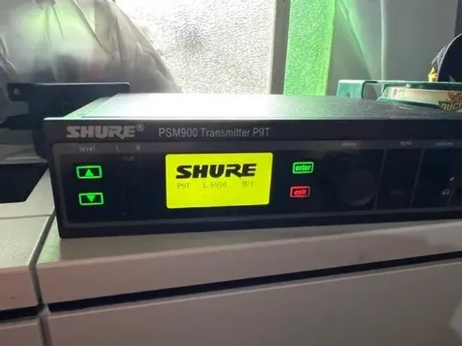 Ear Monitor Shure PSM 900 Retorno de Palco Profissional