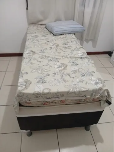 Cama Box de solteiro