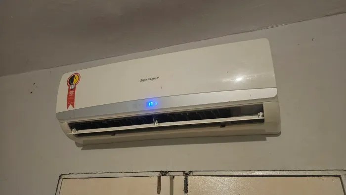 Vendo ar-condicionado SPRINGER