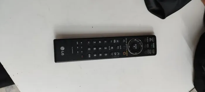 Controle Remoto Original LG MKJ40653803 para TV LCD / LED / Plasma