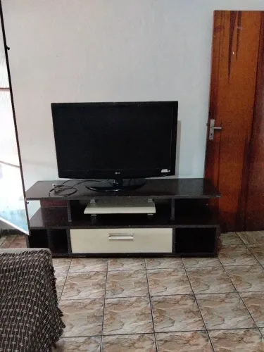 Televisão LG 42+ rack