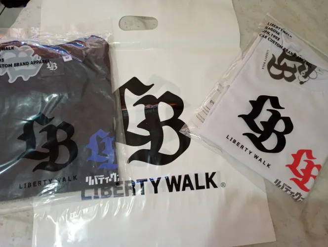 Camisa Liberty Walk cor Preta