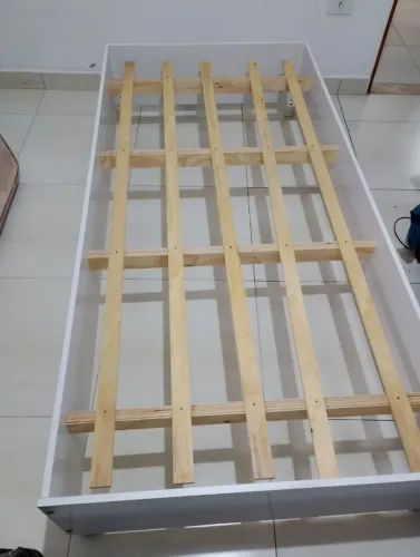 Cama de solteiro