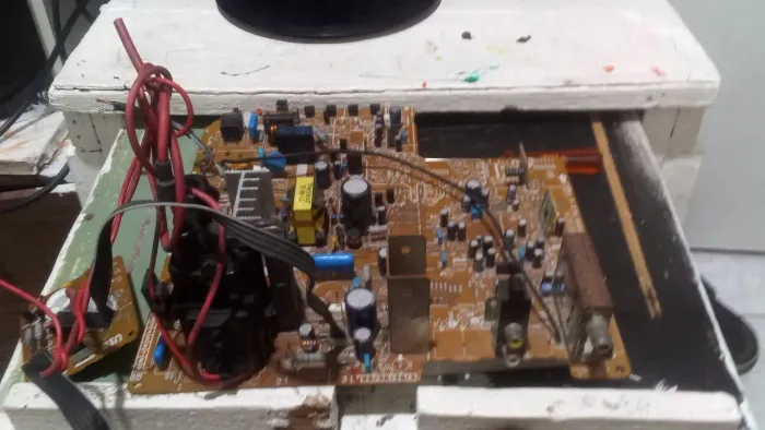 Vendo essa placa de televisão funciona perfeitamente