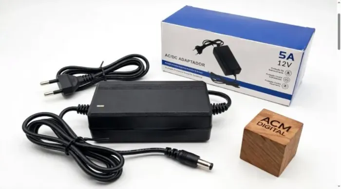 Fonte 12V 5A Bivolt Plug P4 - Câmera CFTV, DVR e Fita LED - Nova