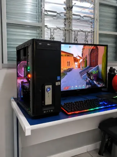 CPU GAMER FX OCTA CORE + R9 200 2GB - SSD 240GB HD 500gb 20GB RAM