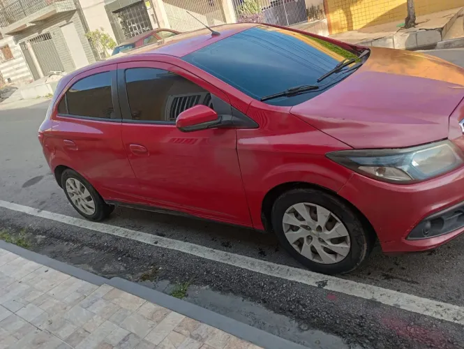 Chevrolet Onix Hatch LT 1.4 8V Flex Power Mec. 4P 2013