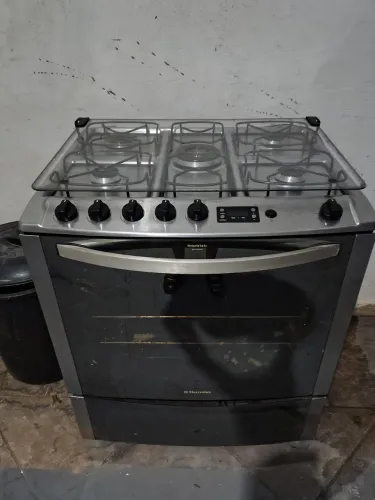 Fogão  eletrolux 