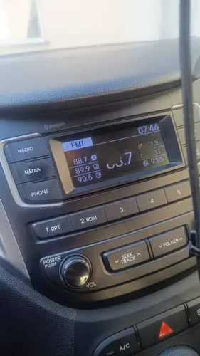 Som Original Hyundai HB20 2018/2019 - Bluetooth (com manchas na tela)