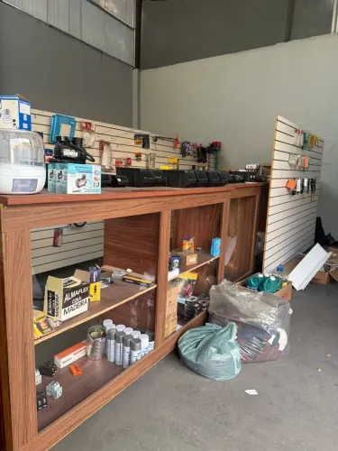 Fundo de loja utensílios pra casa 