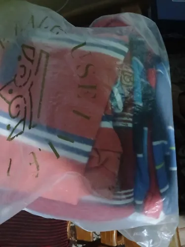 6 camisas polo tamanho G em perfeito estado de conservação!