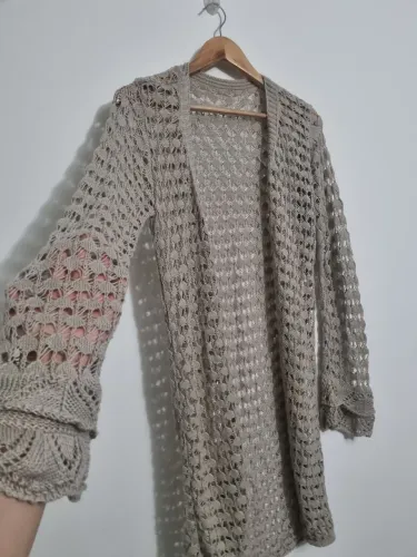 Colete/Kimono/Saída de praia de tricô Marília Cadan P