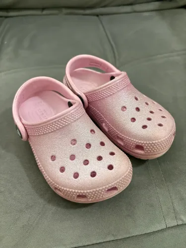 Crocs Infantil Feminino C8 (26 BR)