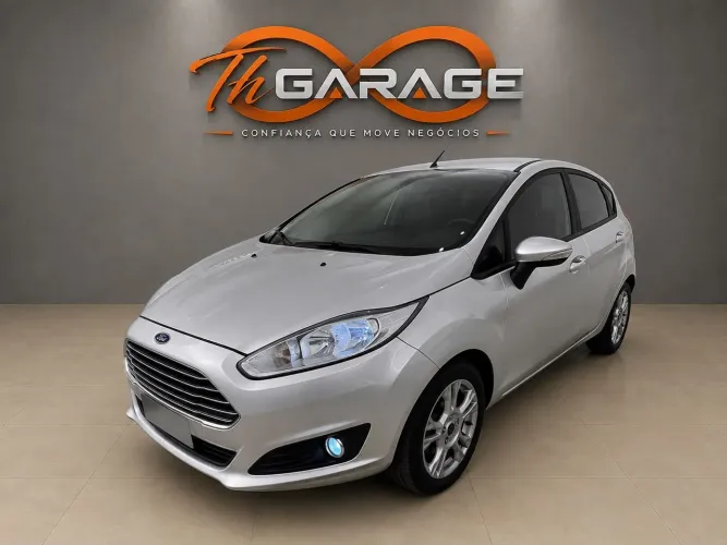 Ford Fiesta 1.6 16V Flex Aut. 5P 2015