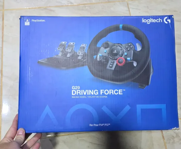 Volante e pedal g29 logitech