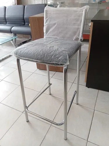 Banquete cromada 65cm de altura