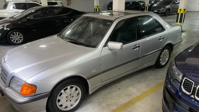Mercedes-Benz C-240 Elegance 2.4 2000