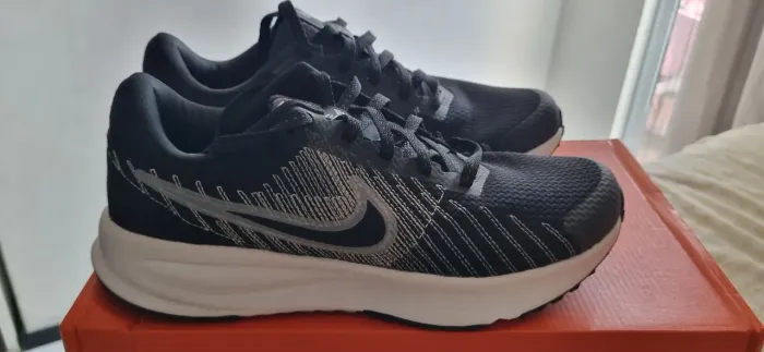 TENIS NIKE RUN DEFY SEMINOVO