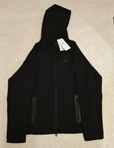 nike tech fleece