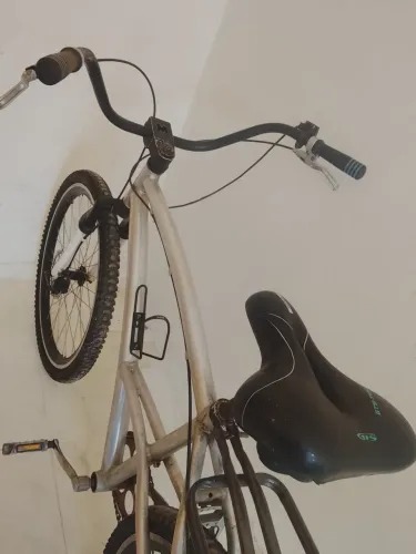 Vendo bicicleta de alumínio