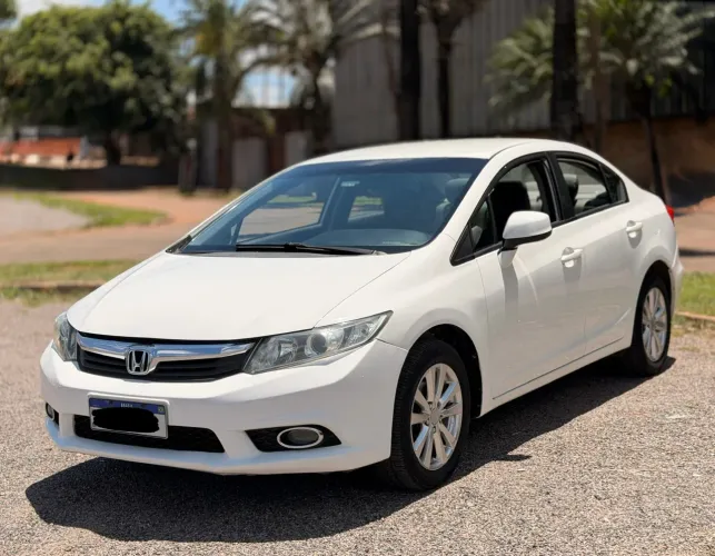Honda Civic Sedan LXS 1.8/1.8 Flex 16V Aut. 4P 2015