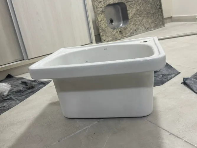 Bancada de cozinha com Cuba + tanque 