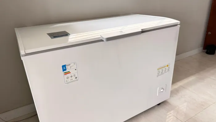 Freezer Electrolux 400L Smart HI440T - Apenas 5 meses de uso
