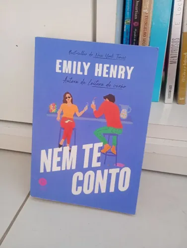 Livro Nem Te Conto