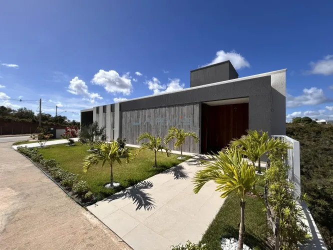 Vendo casa com 3 suítes, 260 m2, Green Park - Guaxuma - R$ 2.300.000,00