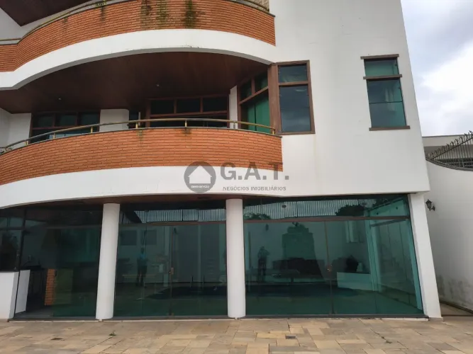 Sobrado de 5 quartos e 3 suítes na Vila Trujillo, Sorocaba-SP 501m² 7 vagas Imóvel à venda