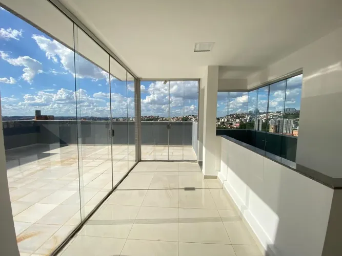COBERTURA 164 M² | 4 QUARTOS | 2 SUÍTES | 3 VAGAS | VISTA DEFINITIVA
