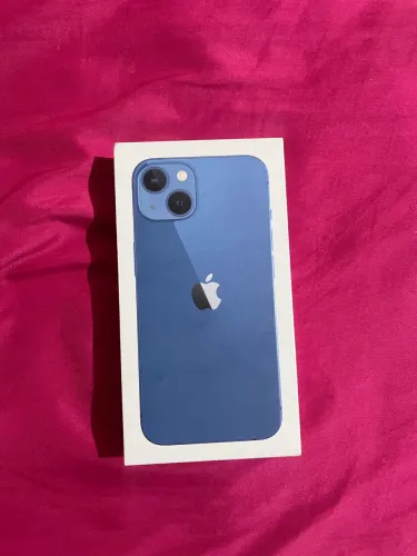Caixa de IPhone 13 100,00